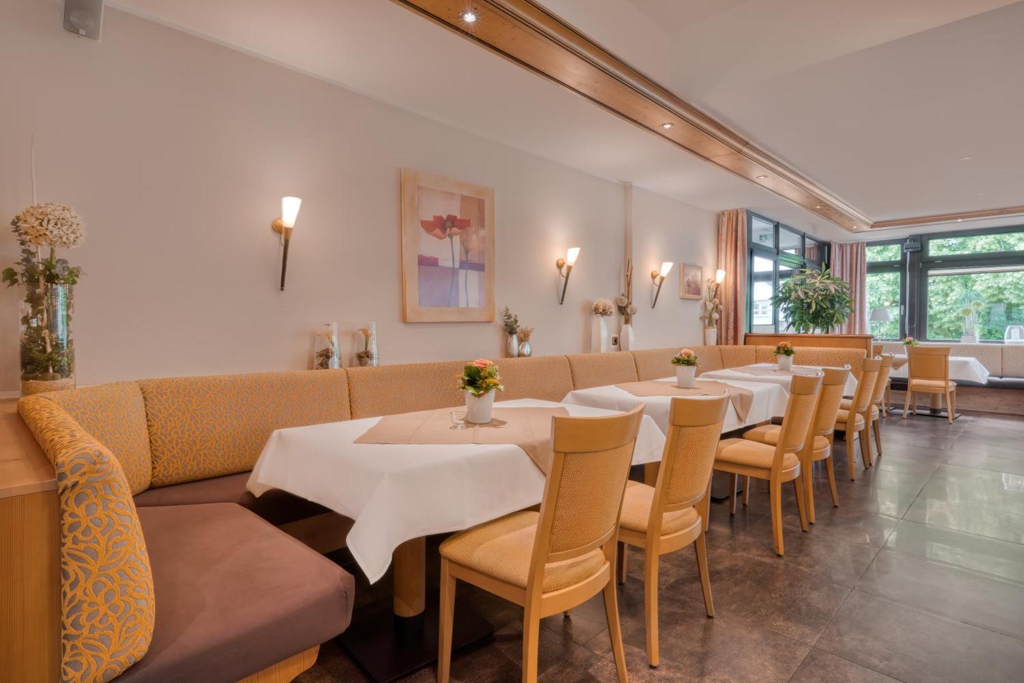 Hotel Wiehen-Therme Hullhorst Εξωτερικό φωτογραφία