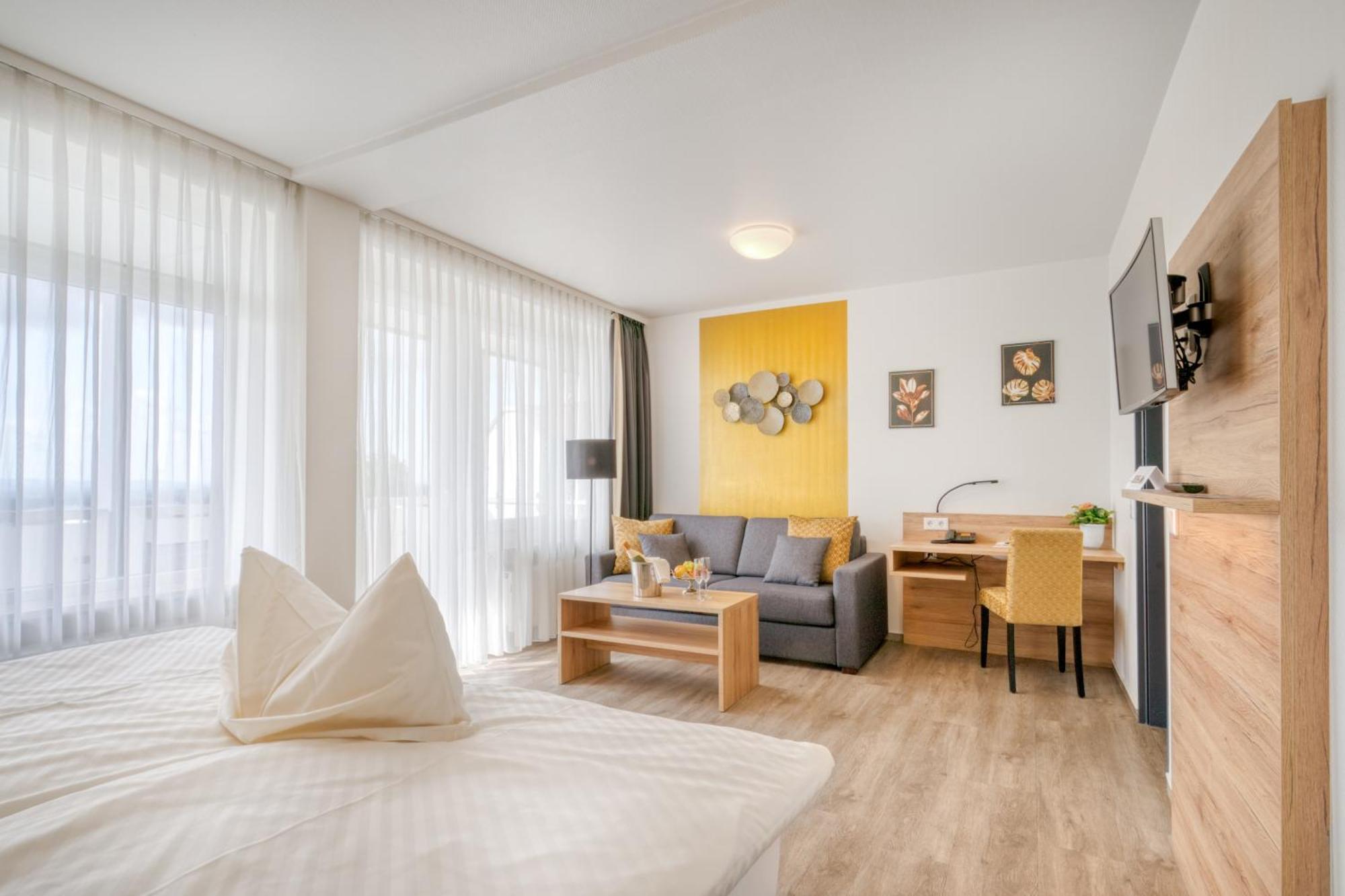 Hotel Wiehen-Therme Hullhorst Εξωτερικό φωτογραφία