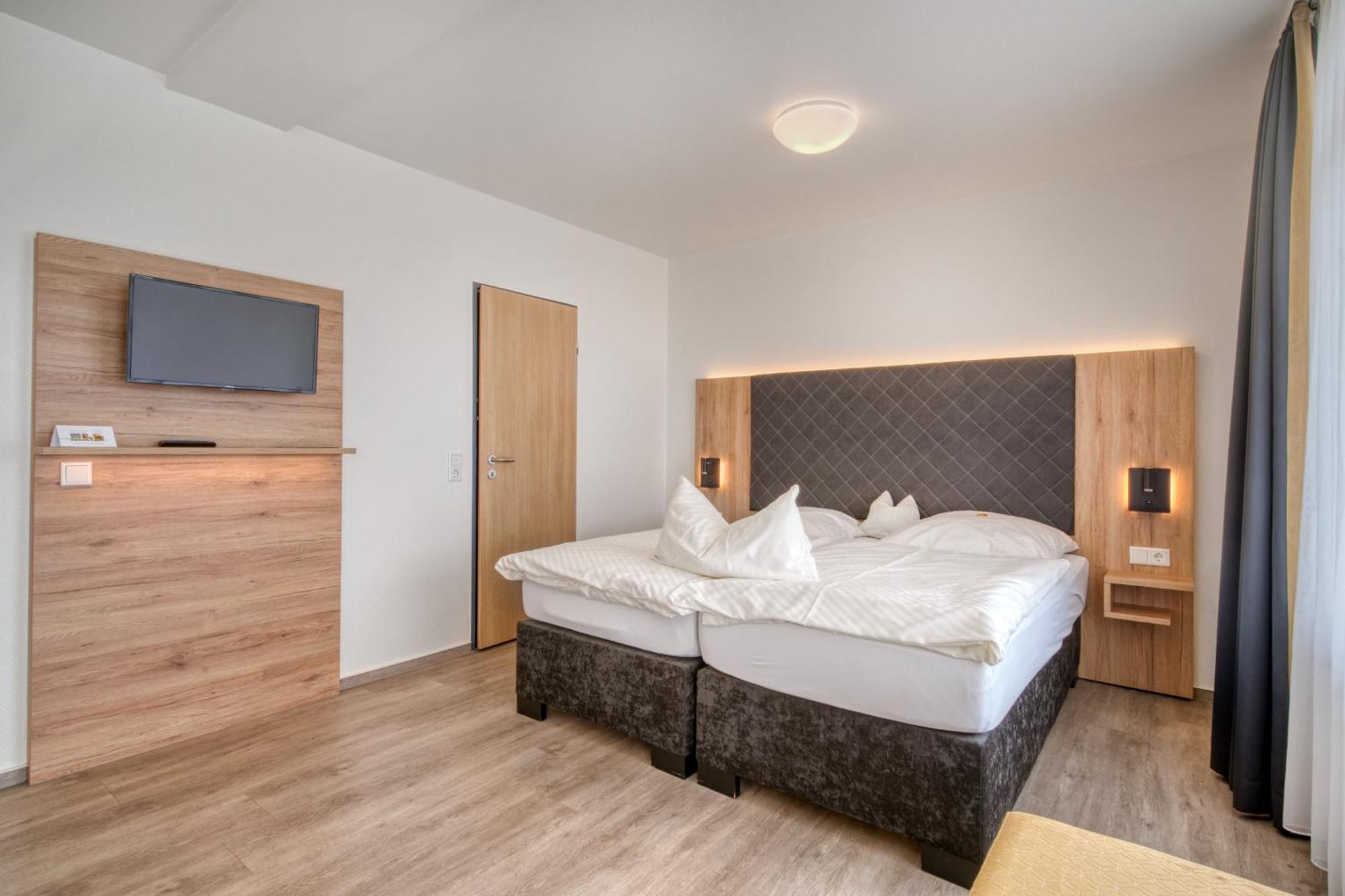 Hotel Wiehen-Therme Hullhorst Εξωτερικό φωτογραφία