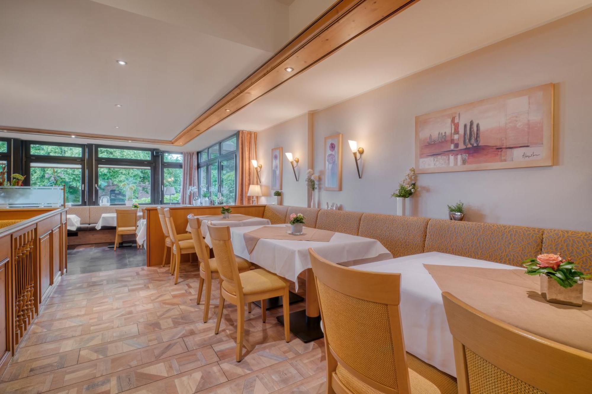 Hotel Wiehen-Therme Hullhorst Εξωτερικό φωτογραφία